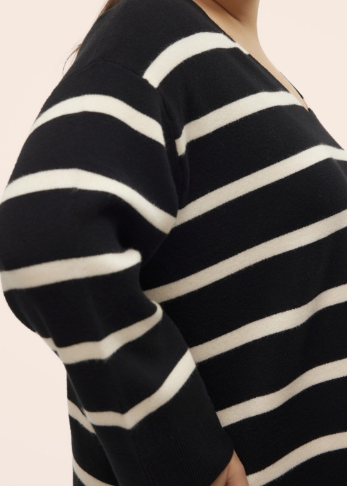 Свитер Saba Vero Moda Curve