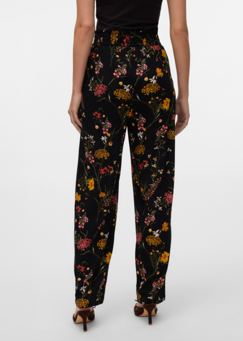 Брюки Easy Vero Moda