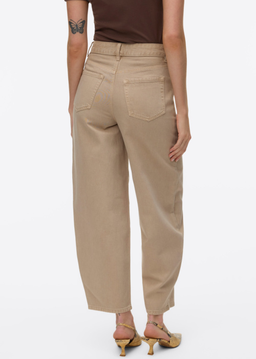 Джинсы Billie Vero Moda