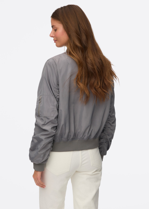 Vero Moda pavasara-rudens virsjaka Katarina