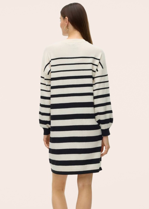 Вязаное платье Rain Vero Moda