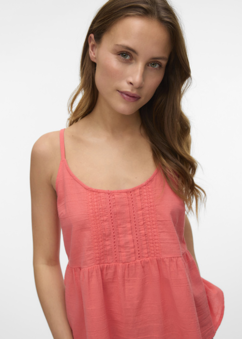 Топ Pretty Vero Moda