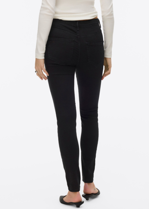 Джинсы Polly Vero Moda