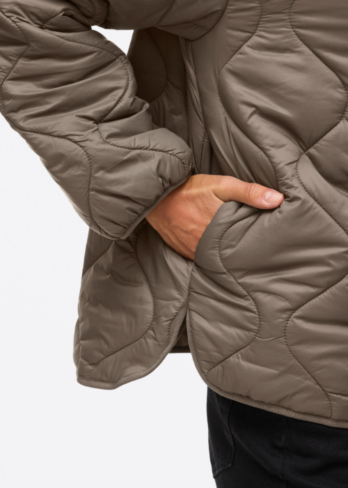 Весенне-осенняя куртка Dune Vila