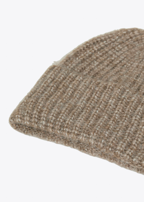 Шапка Nara Vila