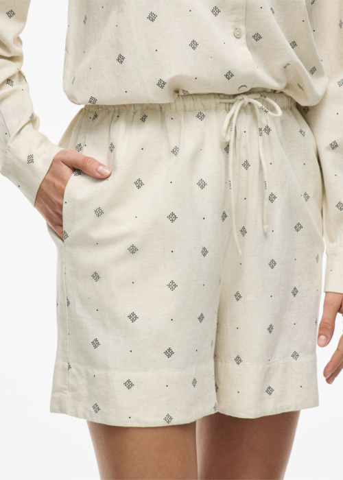 Vila šorti Prisilla