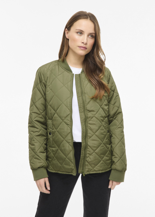 Vila Tepitud pavasara-rudens virsjaka Tate