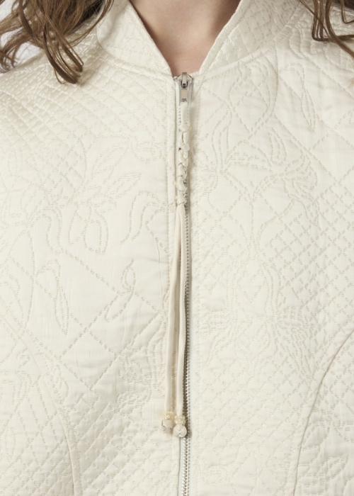 YAS pavasara-rudens virsjaka Kammy