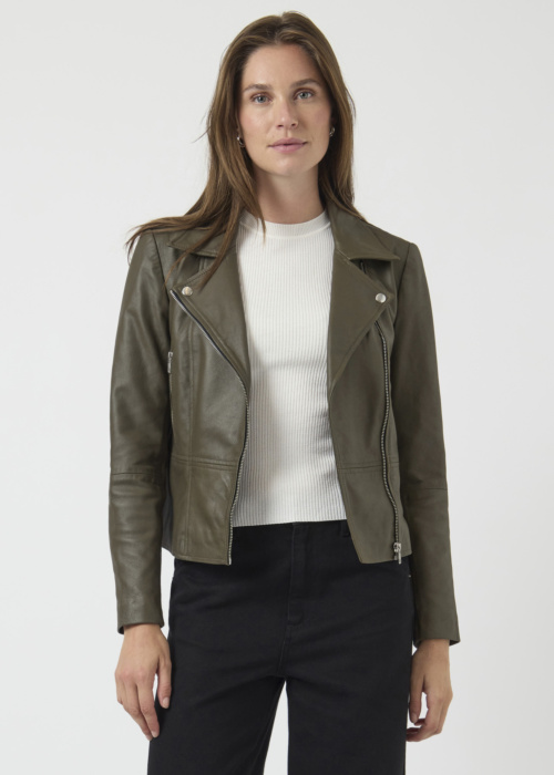 YAS Īsā jaka Sophie