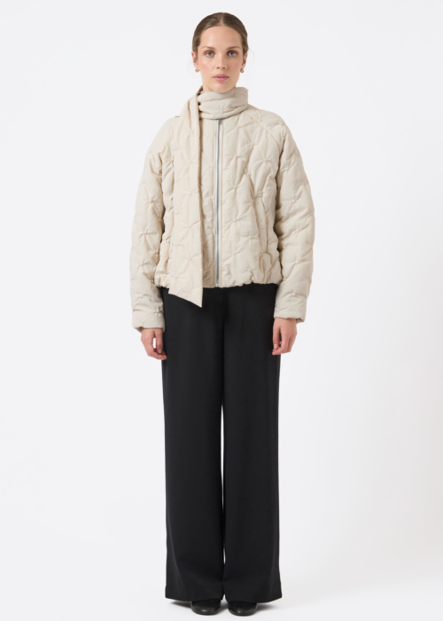 YAS pavasara-rudens virsjaka Celina