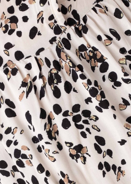 Selected kleita Beth