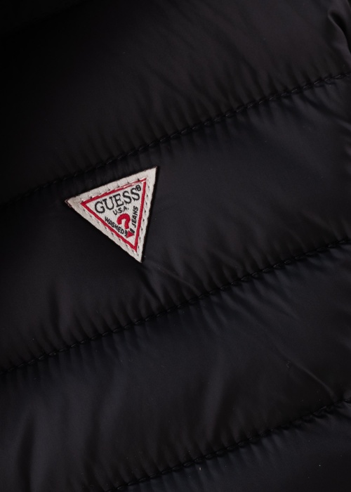 Весенне-осенняя куртка Guess