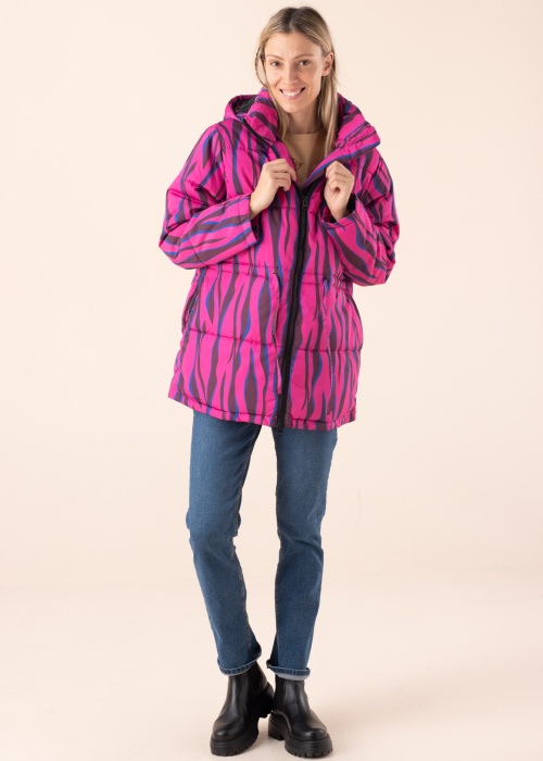 YAS Ziemas virsjaka Zeela