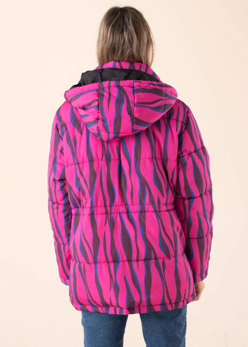 YAS Ziemas virsjaka Zeela