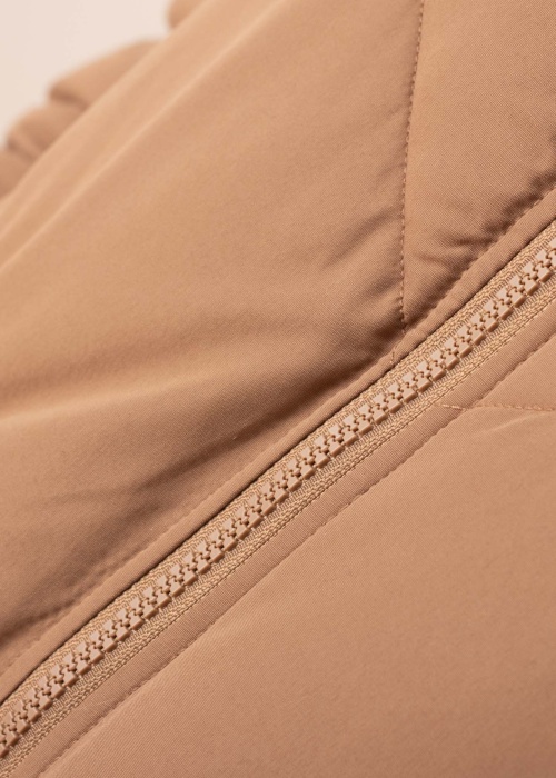 Vila pavasara-rudens mētelis Trust