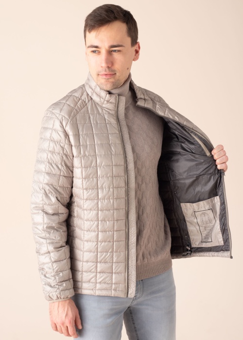 Весенне-осенняя куртка Guess