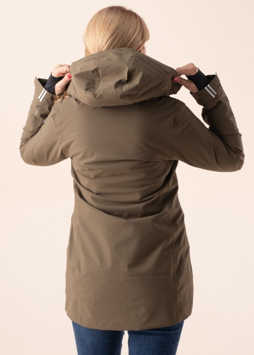 Luhta pavasara-rudens virsjaka Ahoi