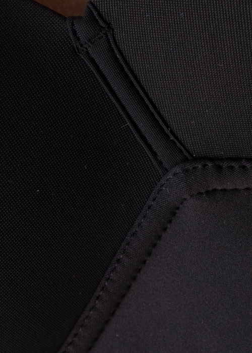 Naturana krūšturis