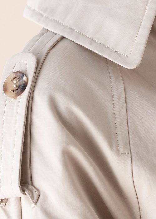 Esprit pavasara-rudens mētelis