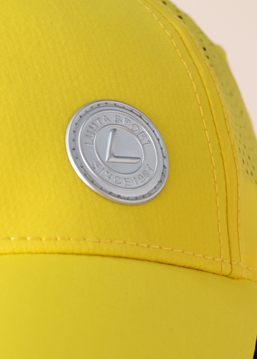 Luhta cepure ar nagu Niemenlahti