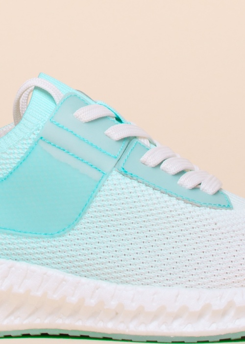 Кроссовки Caprice