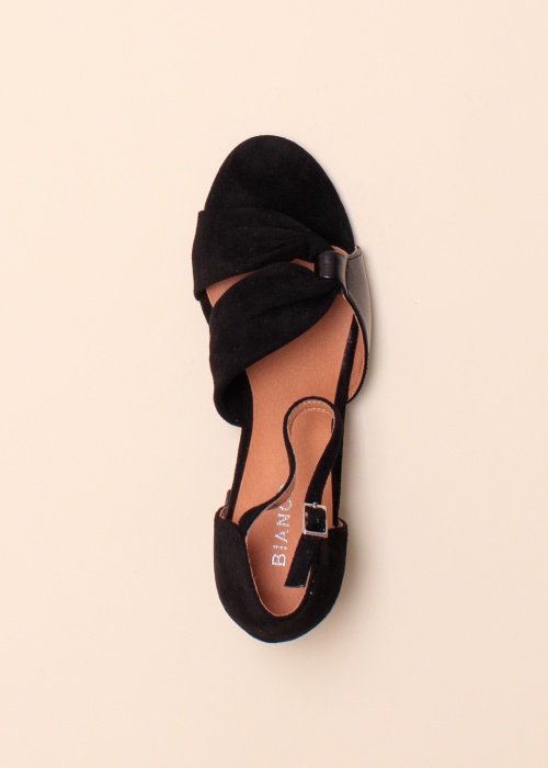 Bianco kurpes Biacate