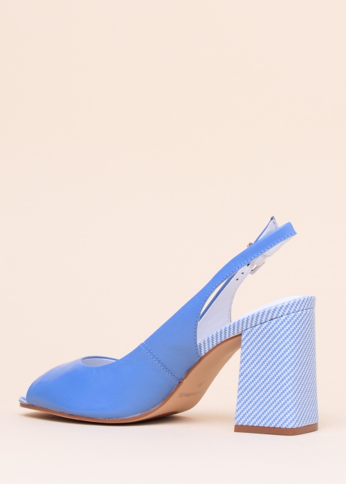 Босоножки Loretta Vitale