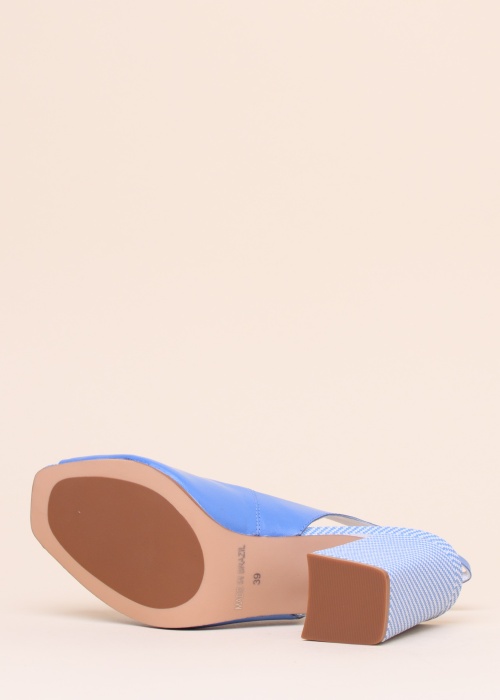 Босоножки Loretta Vitale