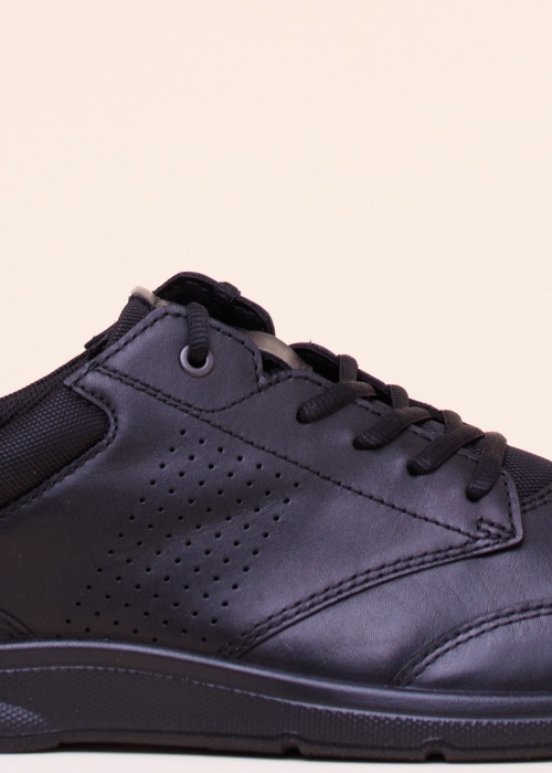 Ecco brīvā laika apavi