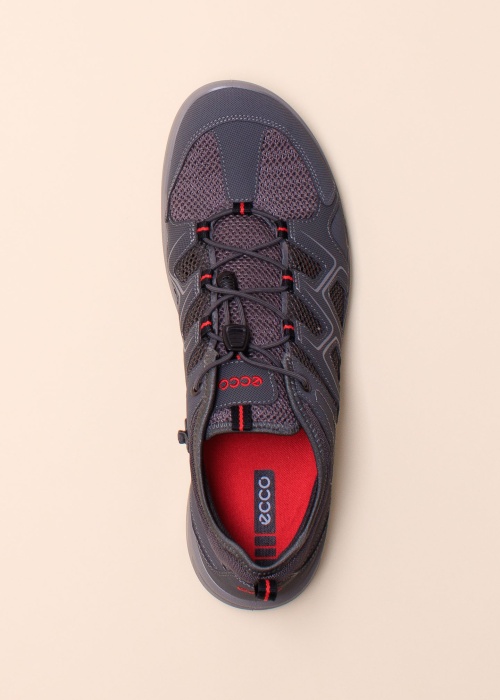 Ecco pastaigu apavi no sieta tekstila Terracruise