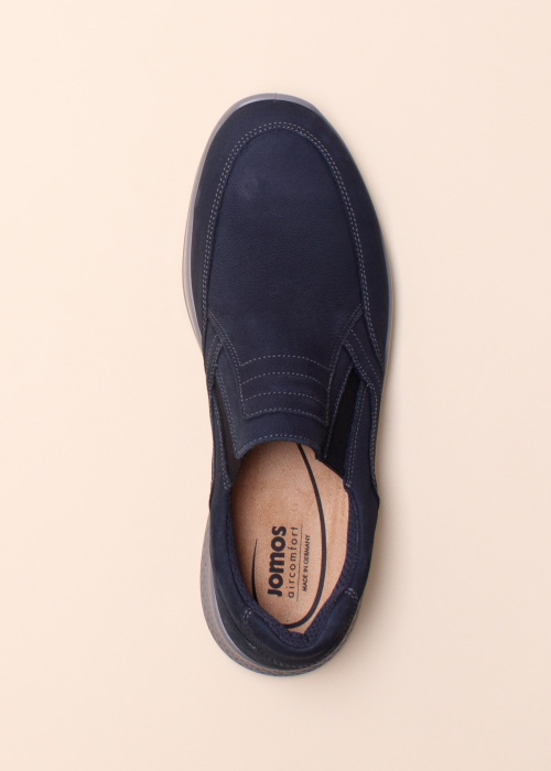 Jomos brīvā laika apavi no nubuka Slipper