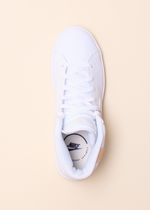 Кожаные тенниски Nike Court Royale