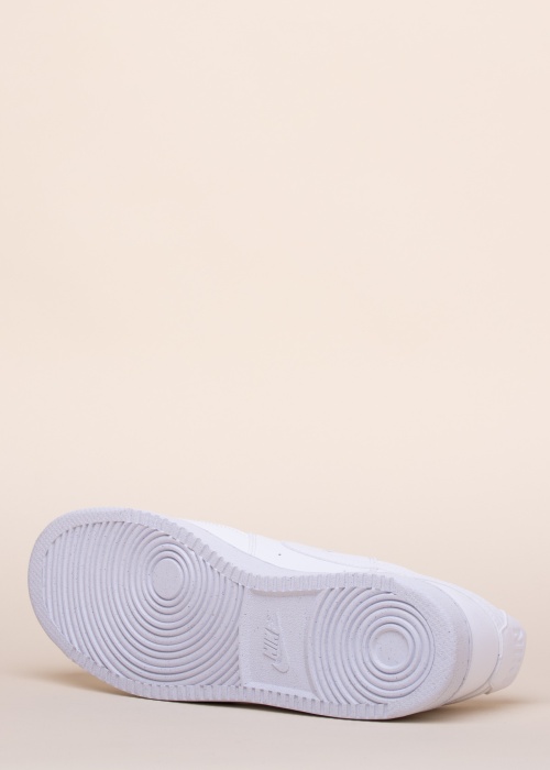 Nike kedas Court Vision