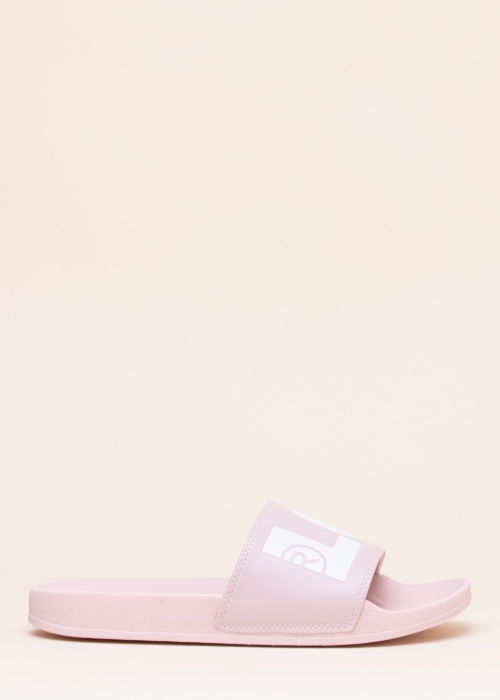 Levi's baseina iešļūcenes June L O