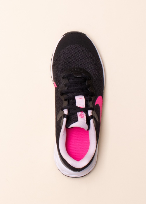 Nike apavi skriešanai Revolution 6