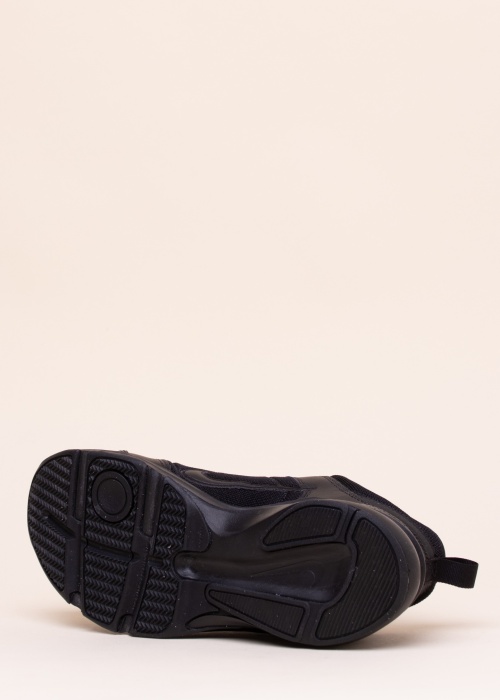 Спортивная обувь Defyallday Nike