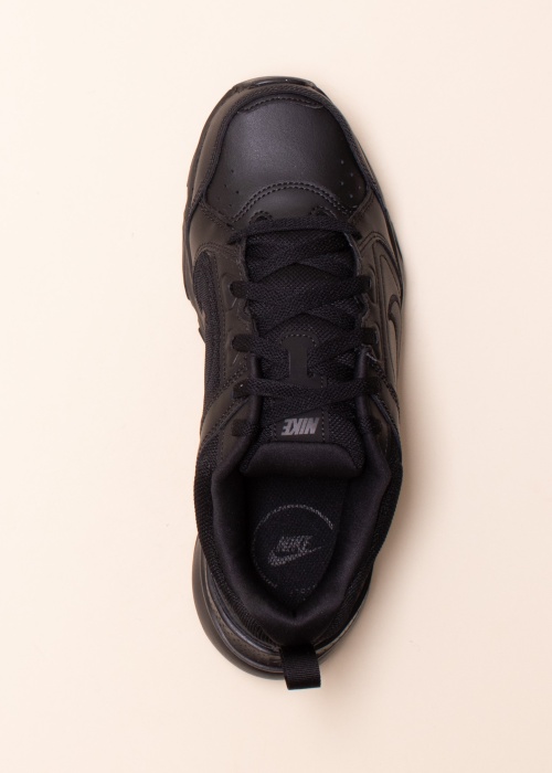 Спортивная обувь Defyallday Nike