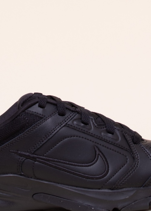 Спортивная обувь Defyallday Nike