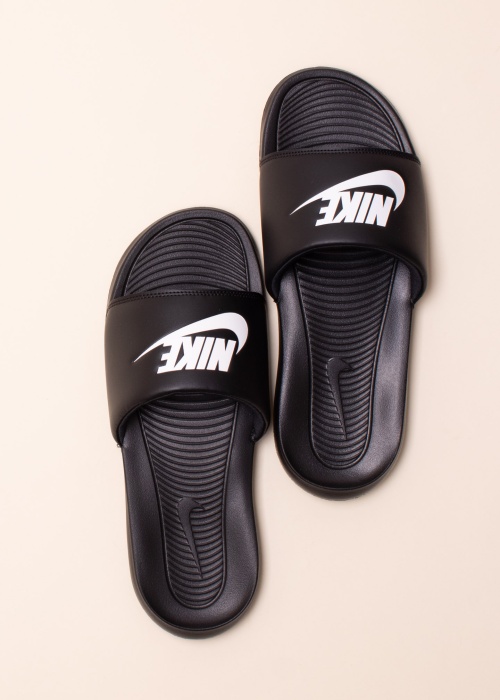 Nike baseina iešļūcenes Victori One