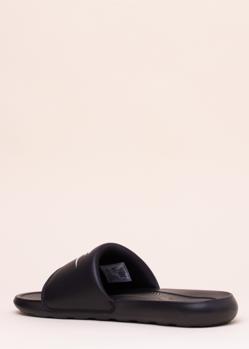 Nike baseina iešļūcenes Victori One