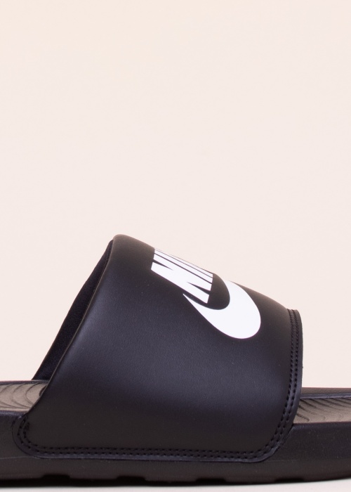 Nike baseina iešļūcenes Victori One