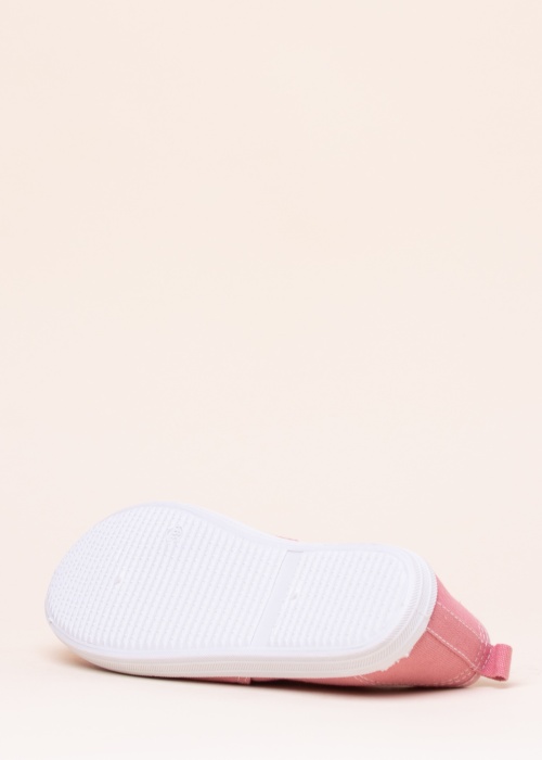 Best Buy kedas Millie & Co.