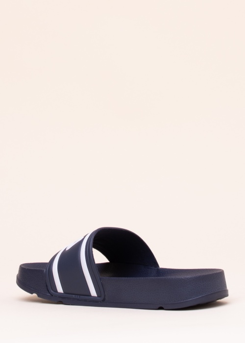 Fila baseina iešļūcenes Morro Bay