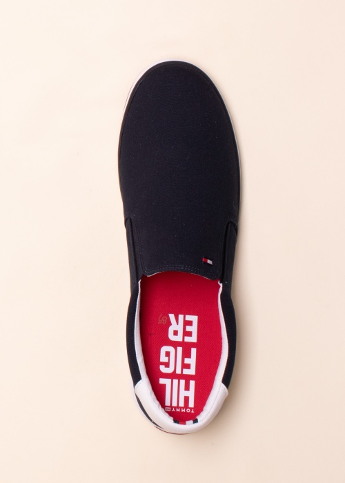 Tommy Hilfiger kedas