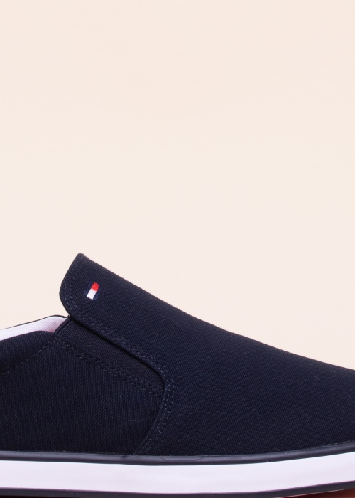 Tommy Hilfiger kedas