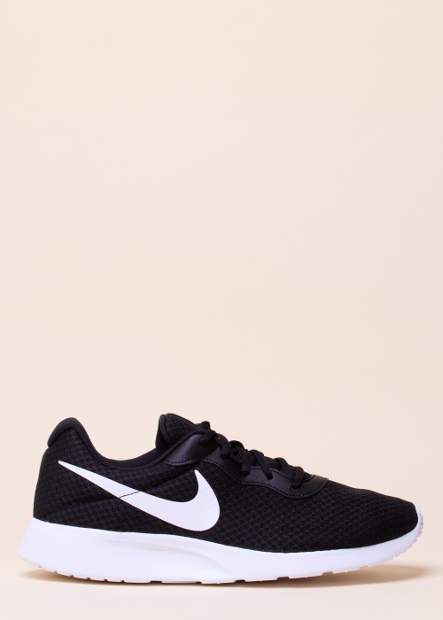 Кроссовки Tanjun Nike