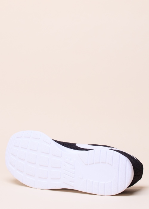 Кроссовки Tanjun Nike