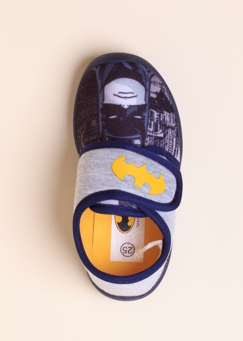 Leomil čības Batman