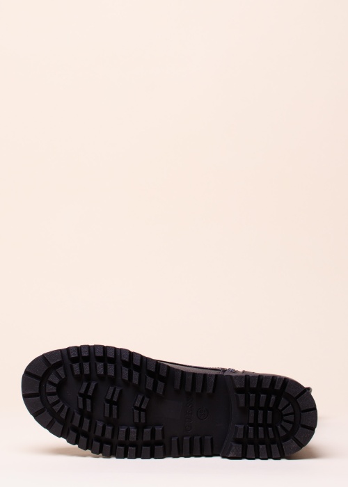 Guess puszābaki Oriss