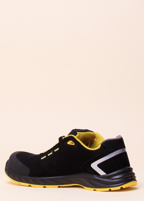 VM Footwear darba apavi California